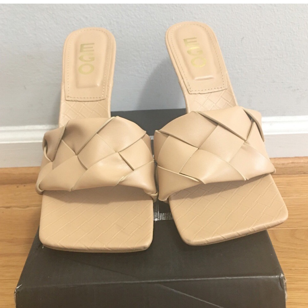 Bottega Inspired Sandals
